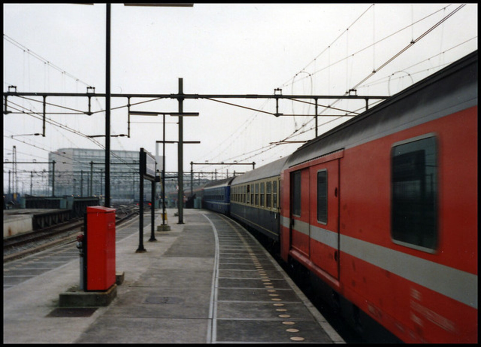 Early Railway Shots Series - Amsterdam CS, herfst 1988